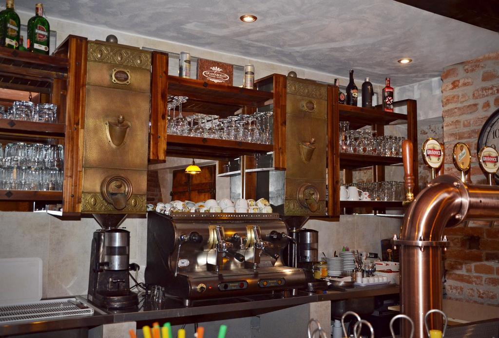 Granarollo Penzion Pizzeria Mlynany Bagian luar foto